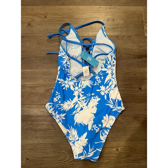 NWT Cupshe Swimsuit - Picture 3 of 4